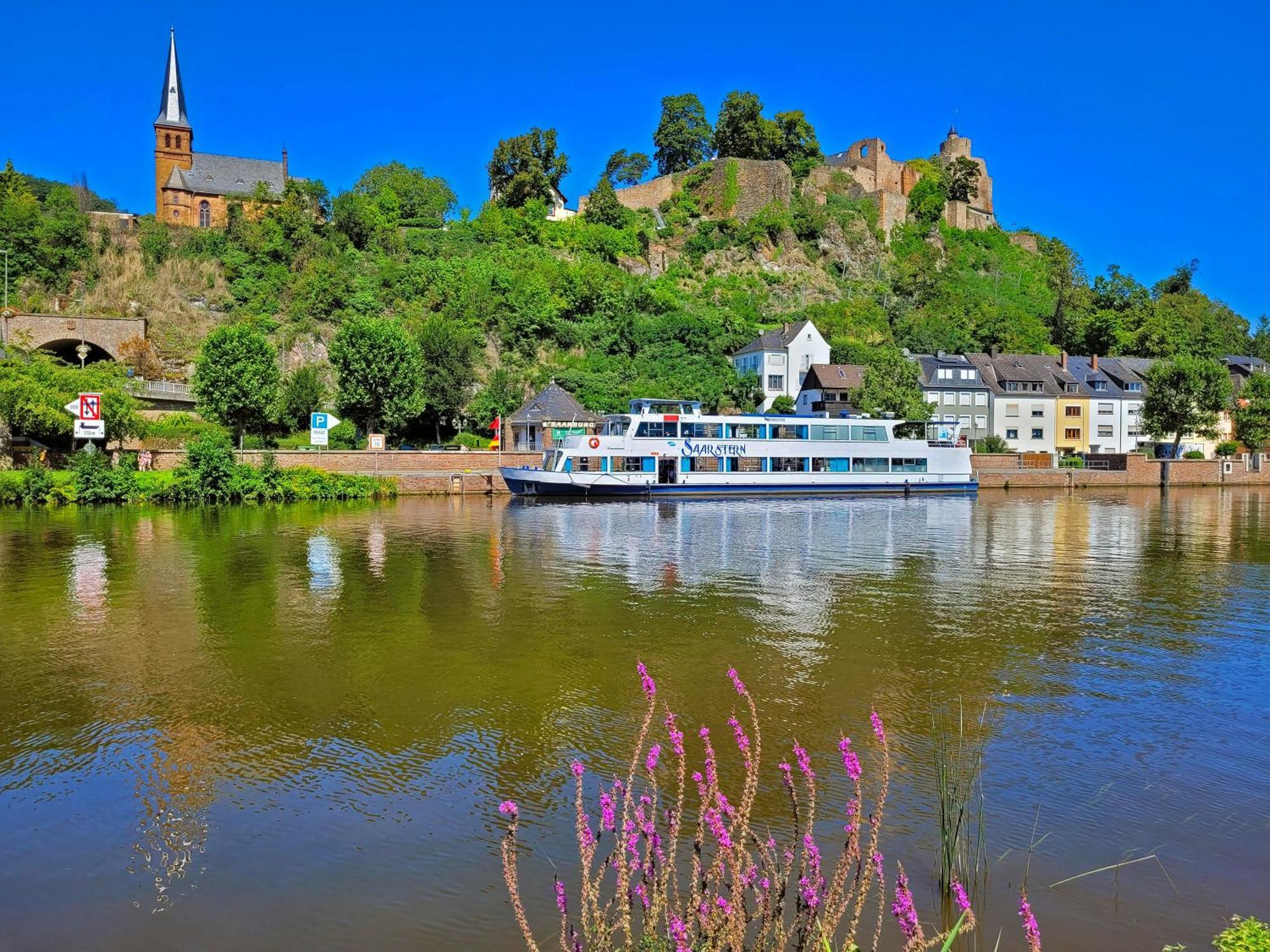 Ferienwohnungen Im Kimmelreich Irsch Luaran gambar